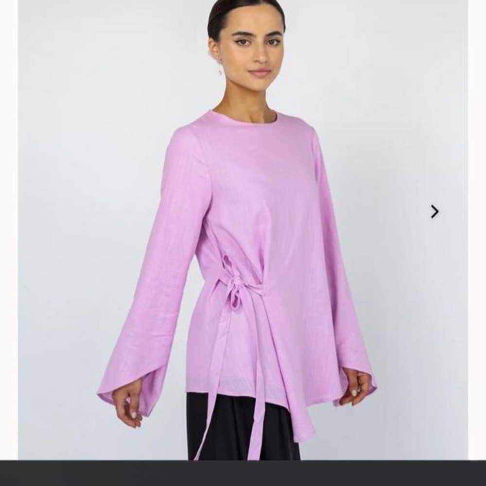 Pink Vela Asymmetrical side tie long bell Sleeve Top XS